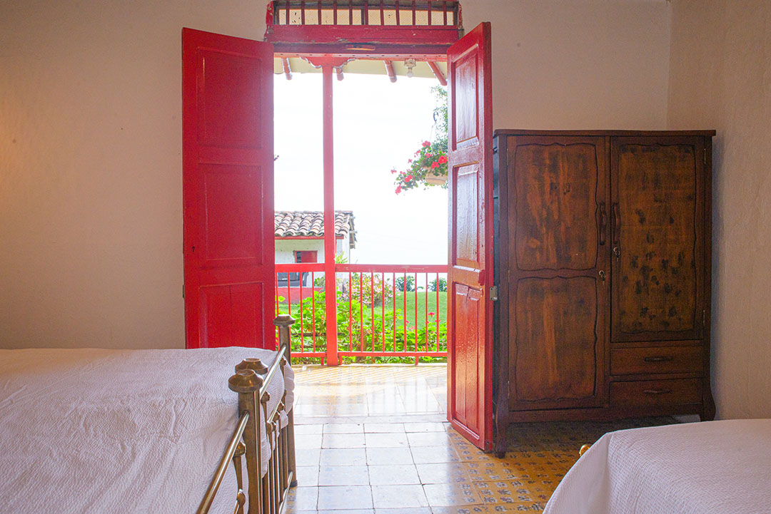 Habitación Tángara — detalle